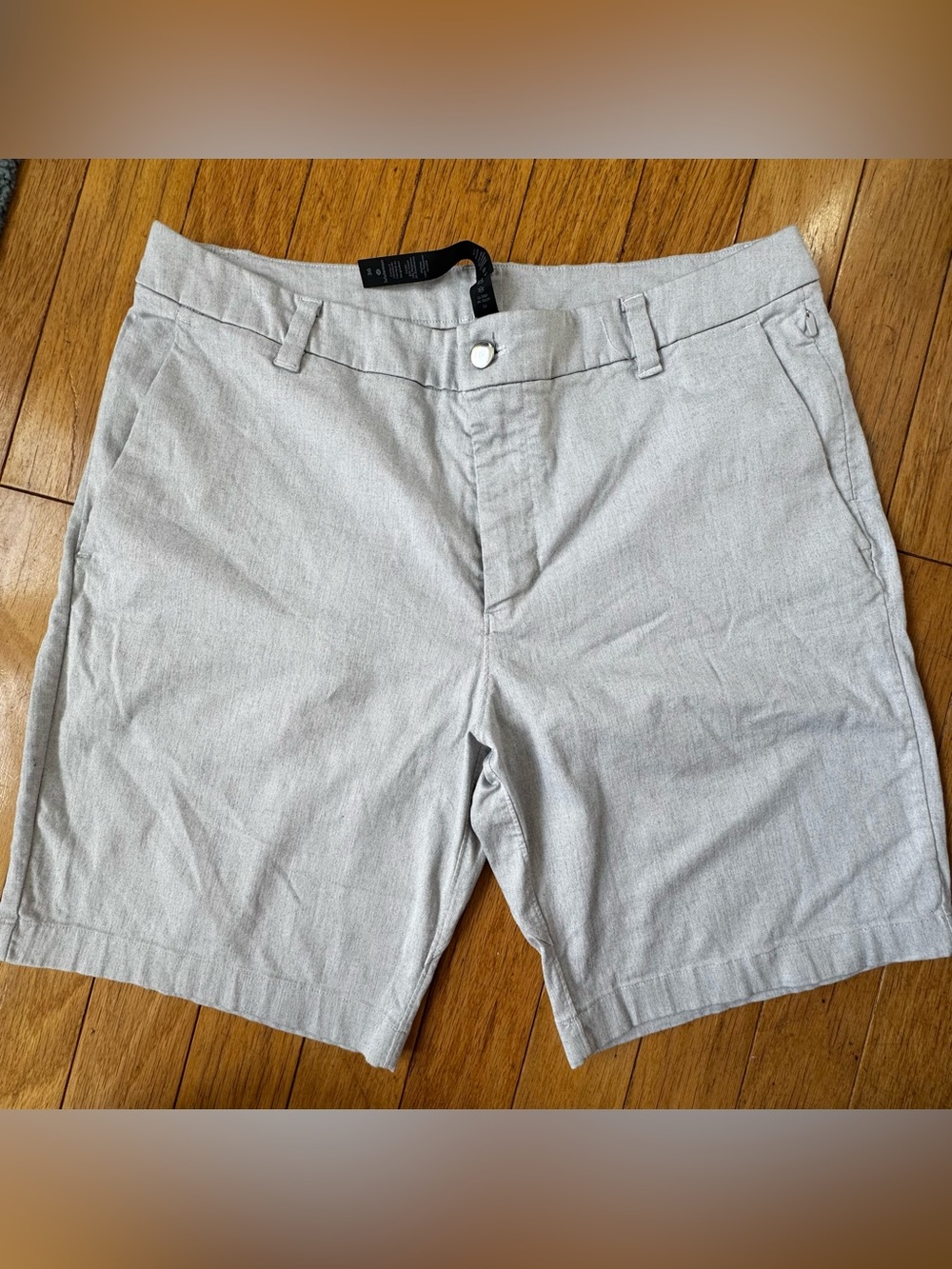 Lululemon Commission Shorts - Men’s 36 - Light Heather Gray